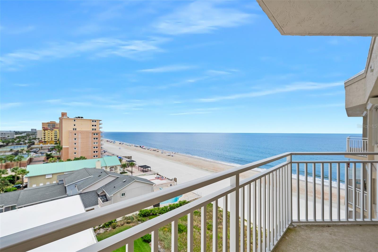 KINGSTON TOWER CONDO - Residential