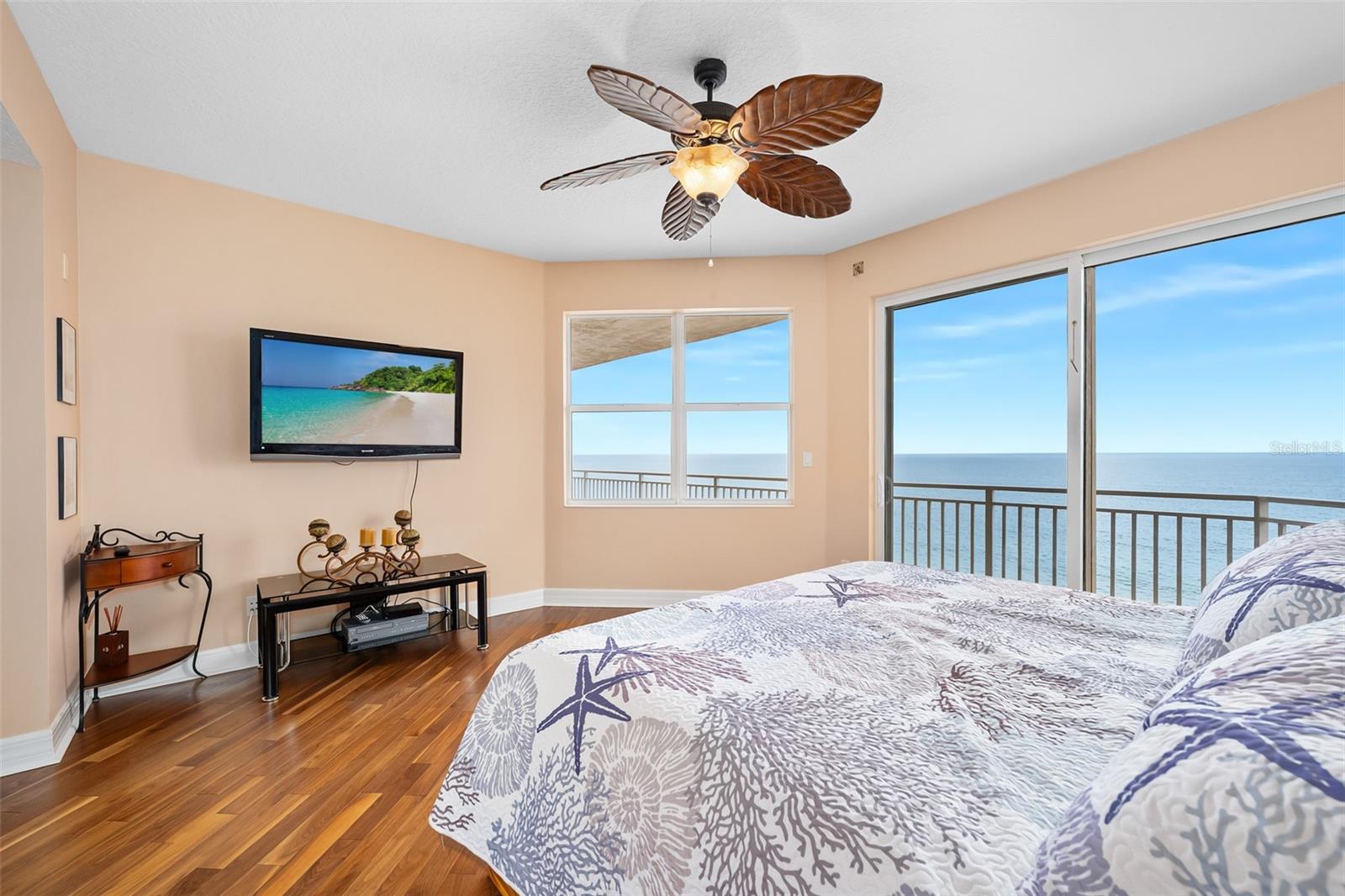 KINGSTON TOWER CONDO - Residential