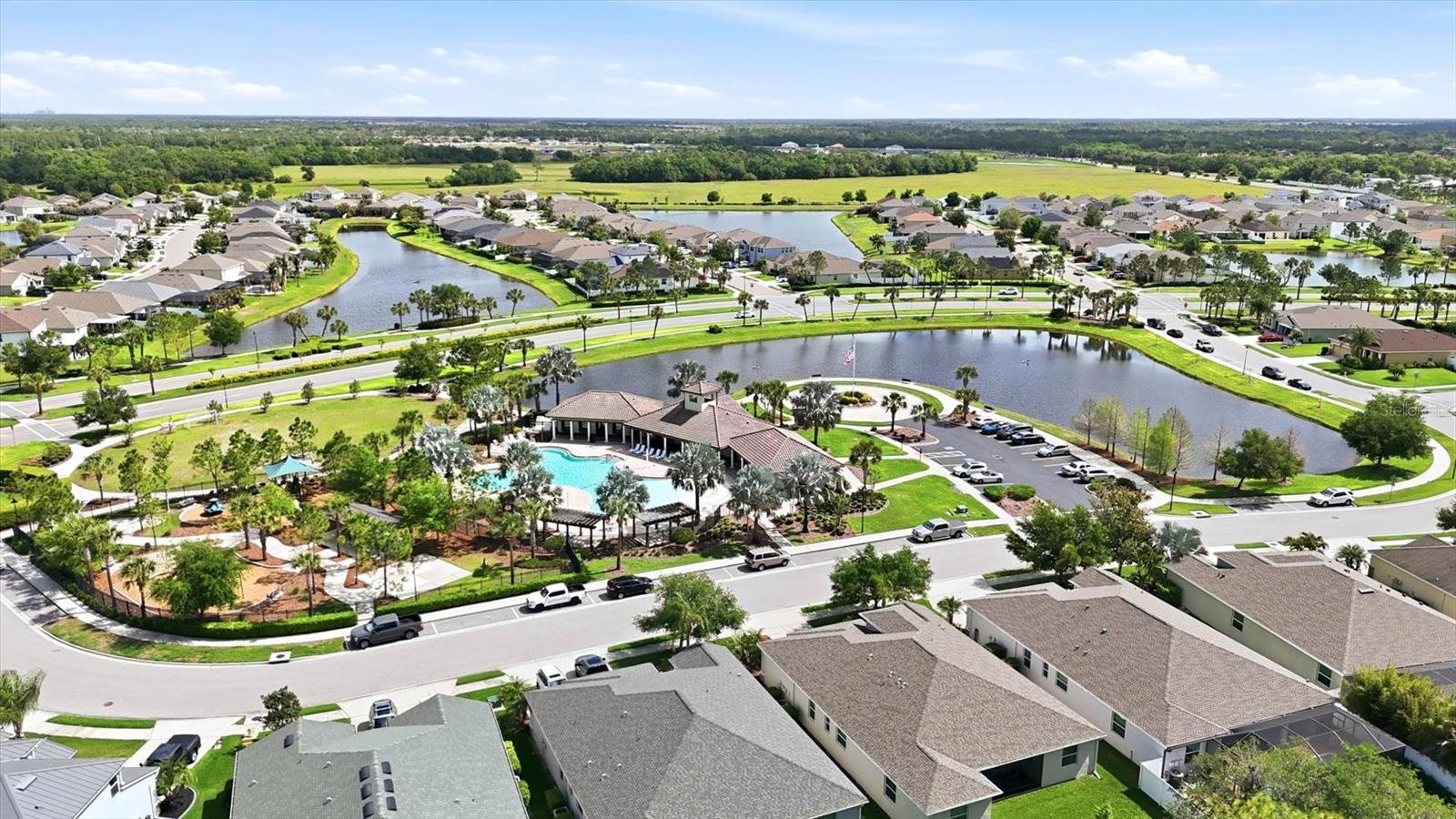 DEL TIERRA PH I - Residential