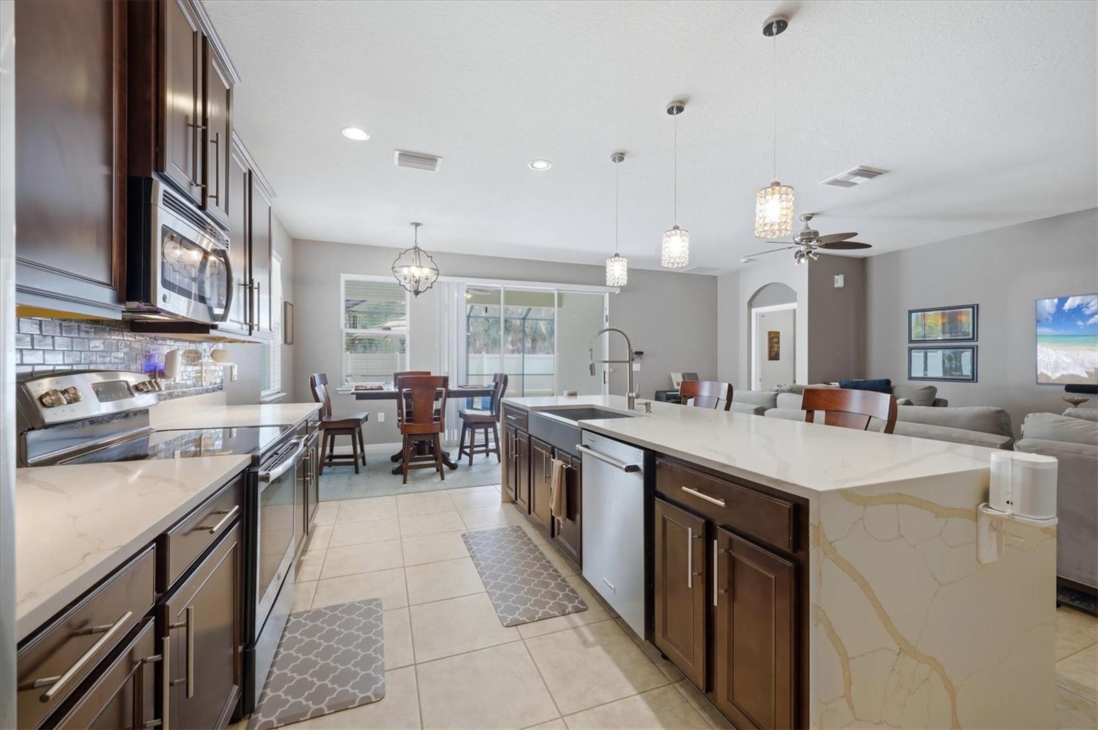 DEL TIERRA PH I - Residential