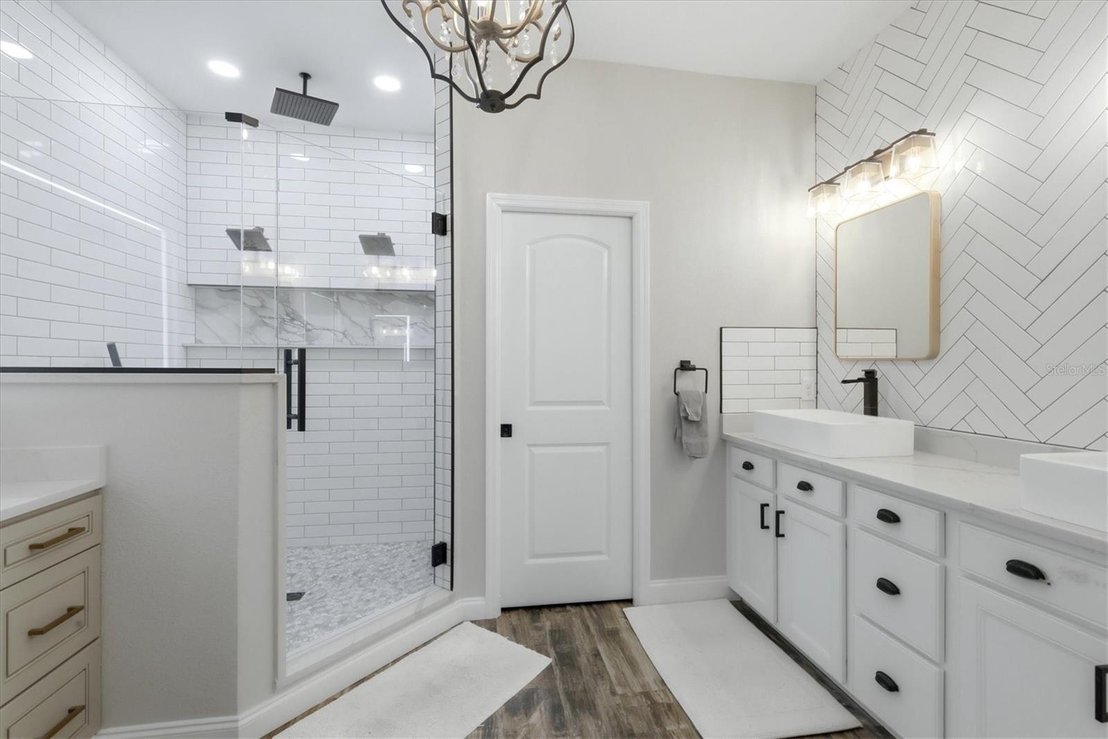 DEL TIERRA PH I - Residential