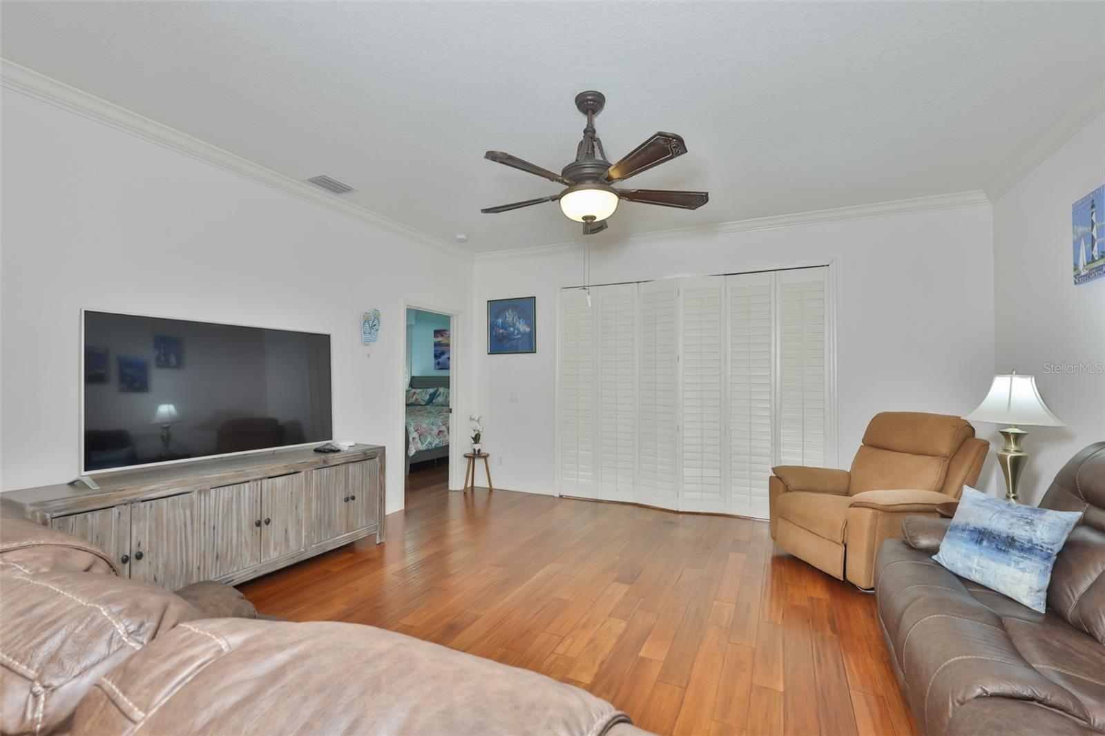 SOUTHSHORE FALLS PH 1 - Residential