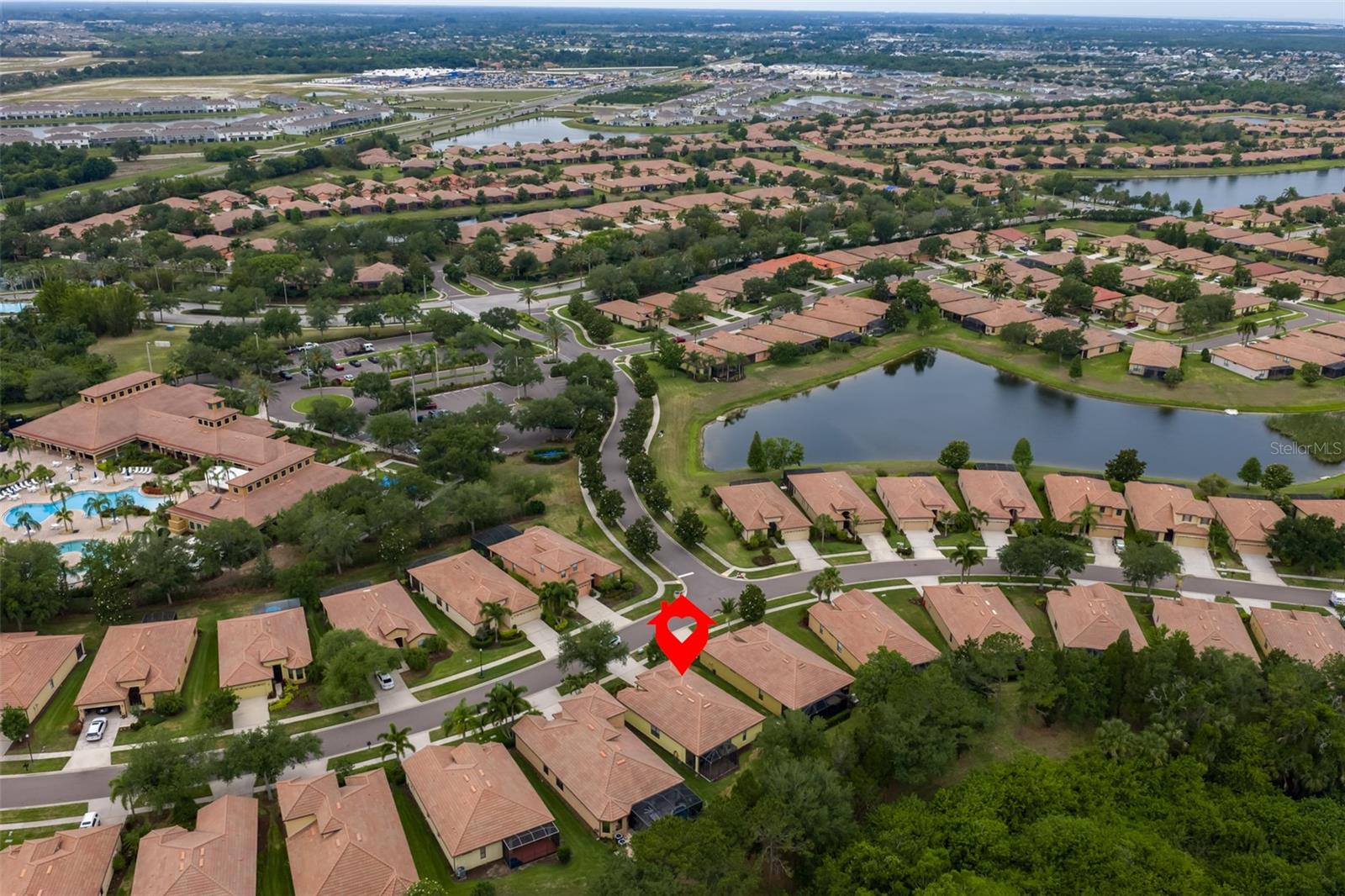 SOUTHSHORE FALLS PH 1 - Residential