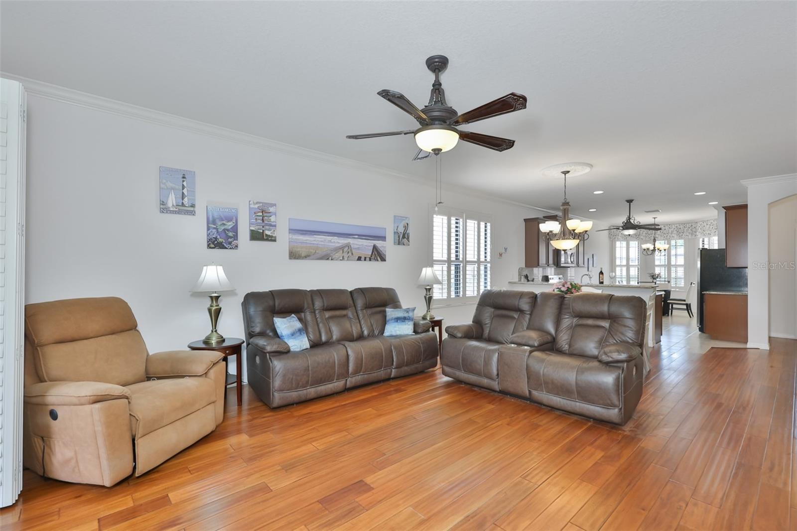 SOUTHSHORE FALLS PH 1 - Residential