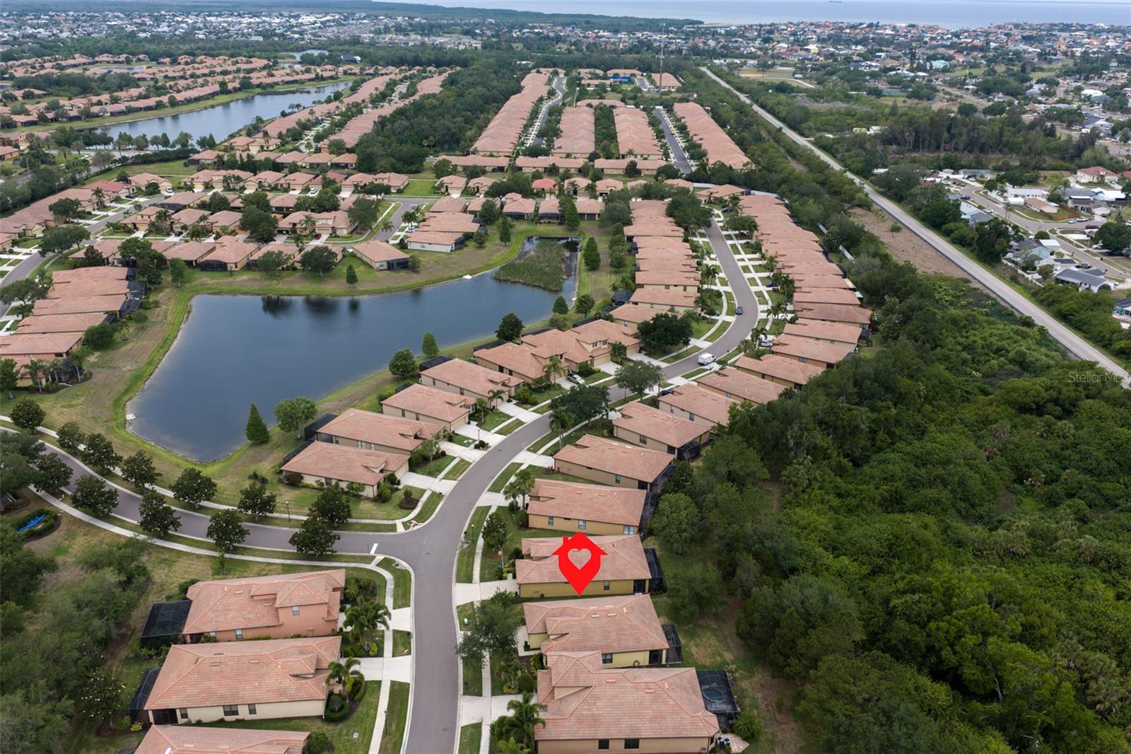 SOUTHSHORE FALLS PH 1 - Residential