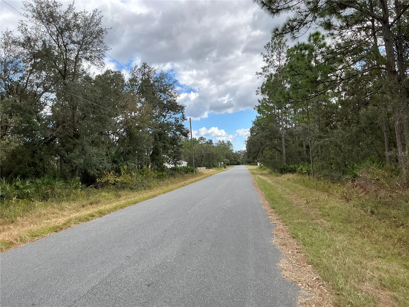 ROYAL HIGHLANDS UNIT 4 - Land