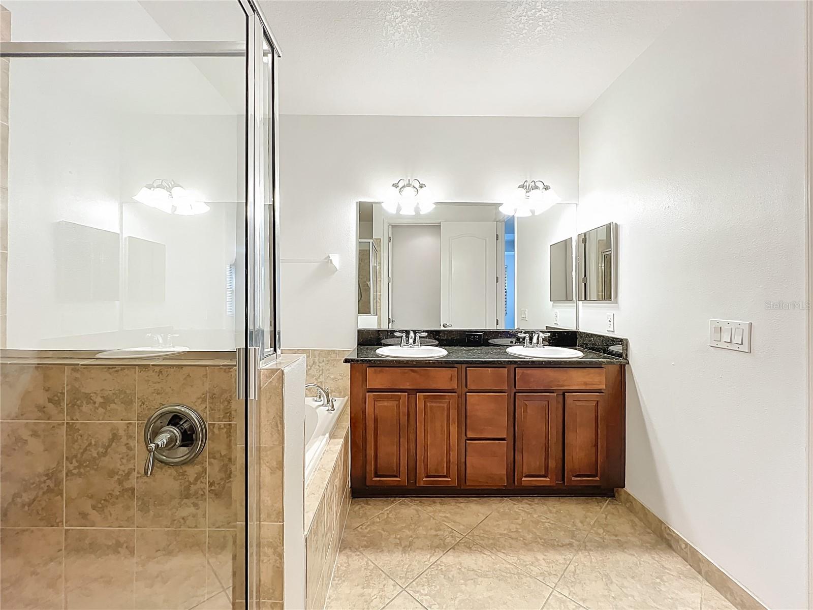 EAGLE CRK PH 01C-VLG D - Residential