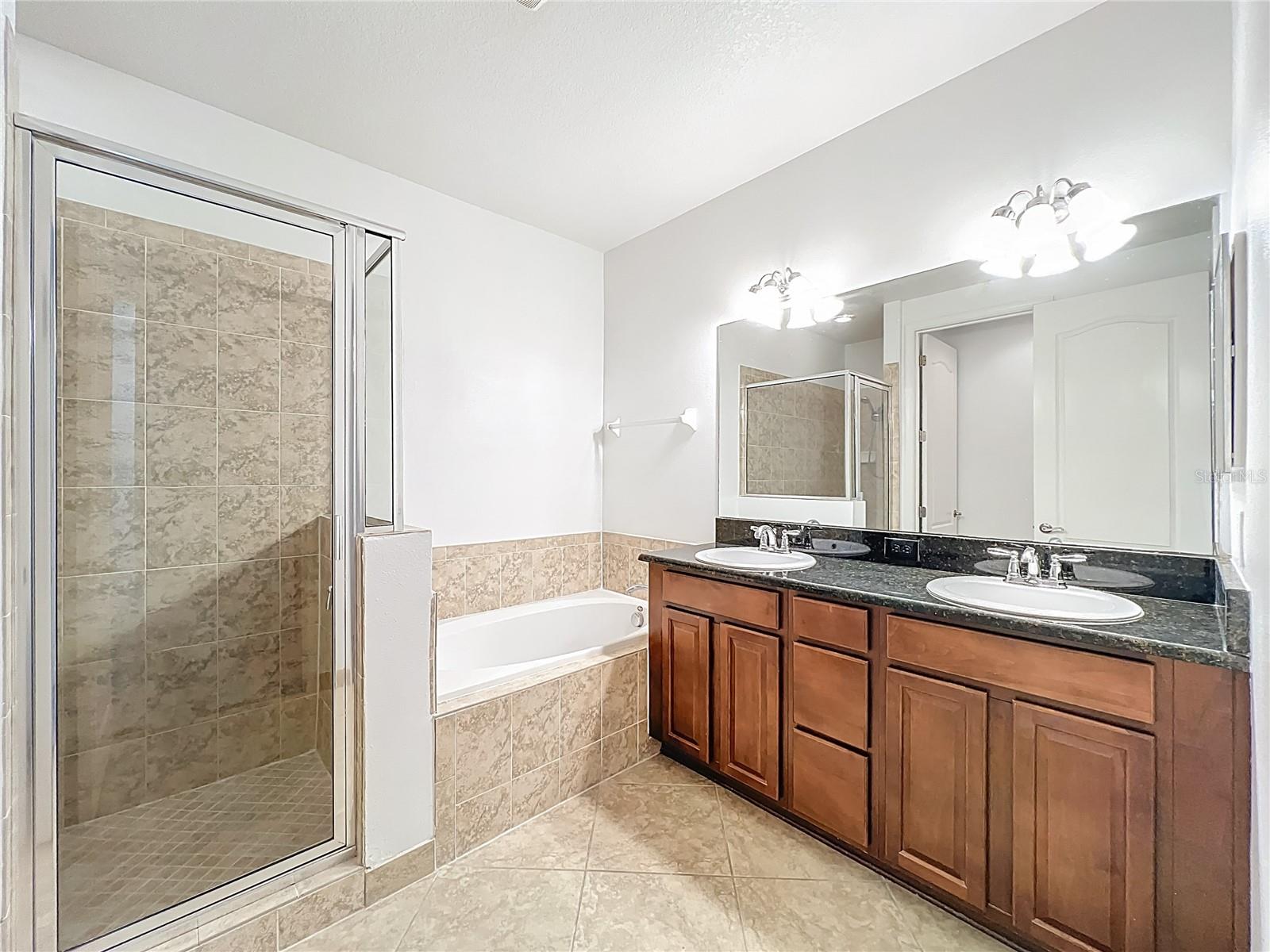 EAGLE CRK PH 01C-VLG D - Residential