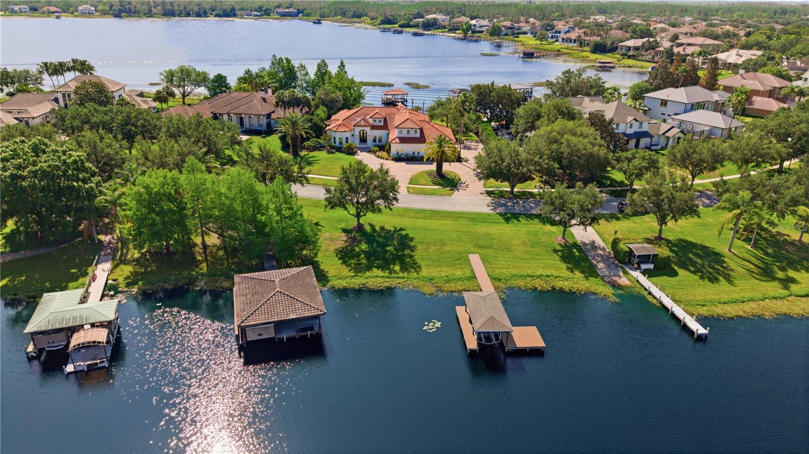 ISLES LAKE HANCOCK - Residential