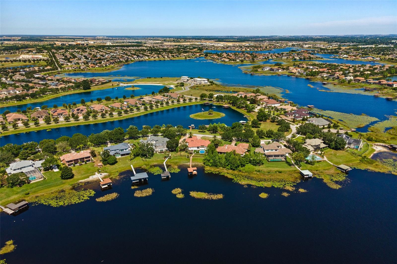 ISLES LAKE HANCOCK - Residential