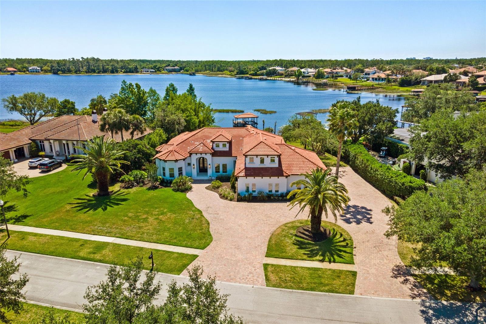 ISLES LAKE HANCOCK - Residential