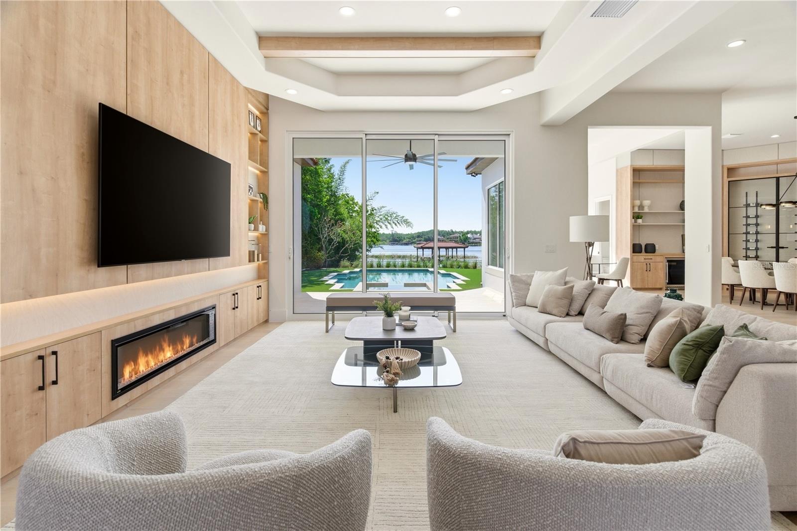 ISLES LAKE HANCOCK - Residential