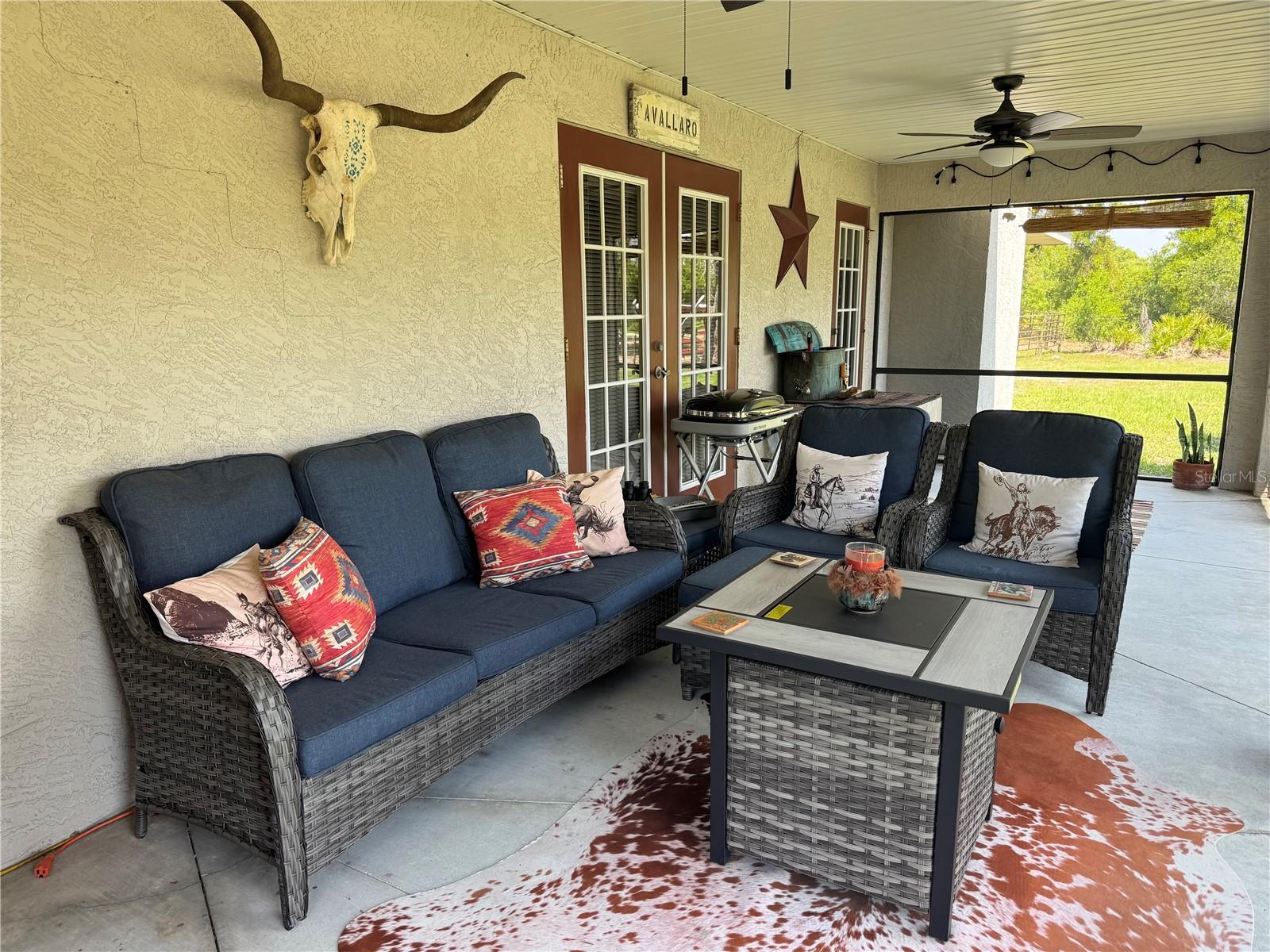 FLORIDONIA - Residential