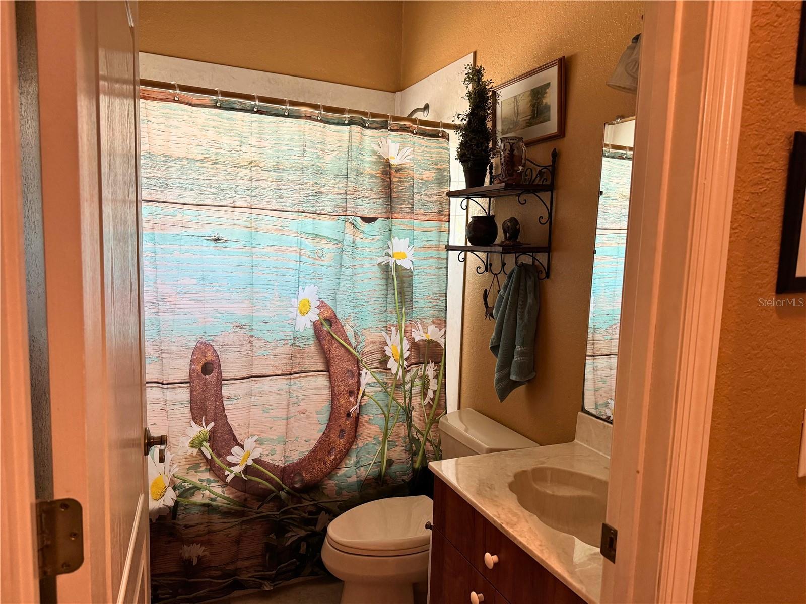 FLORIDONIA - Residential