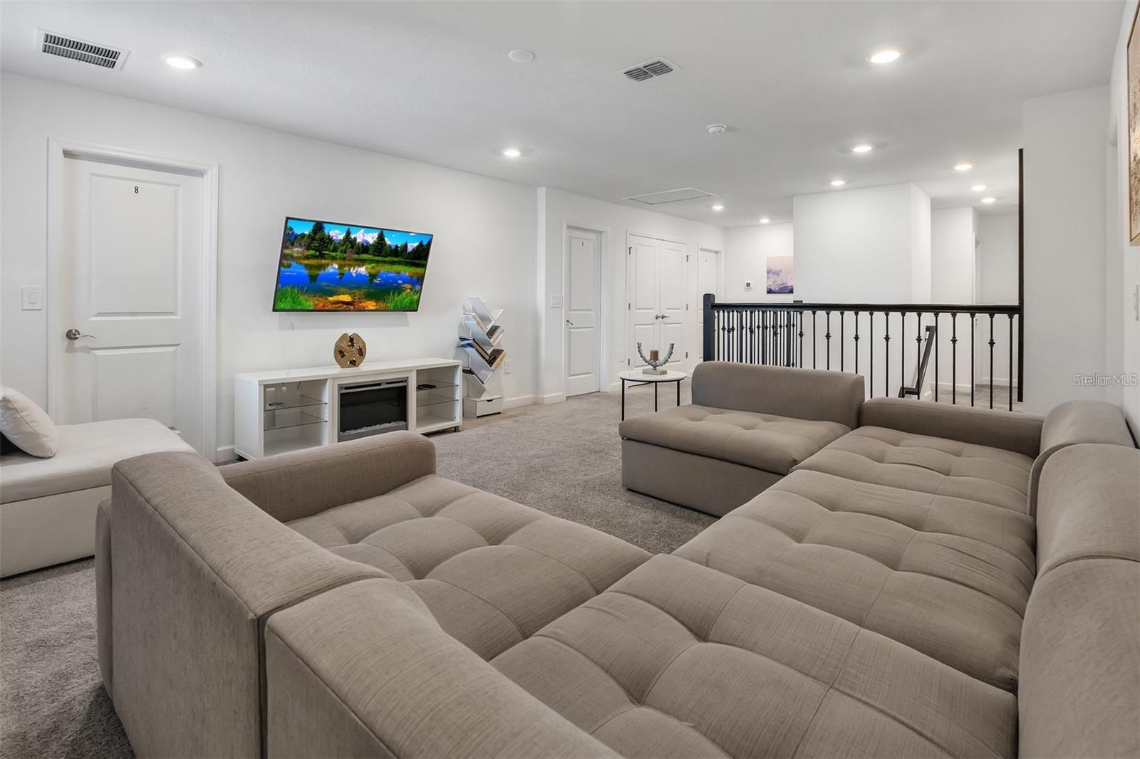 STONEYBROOK SOUTH NORTH PRCL PH 7 - Residential Lease