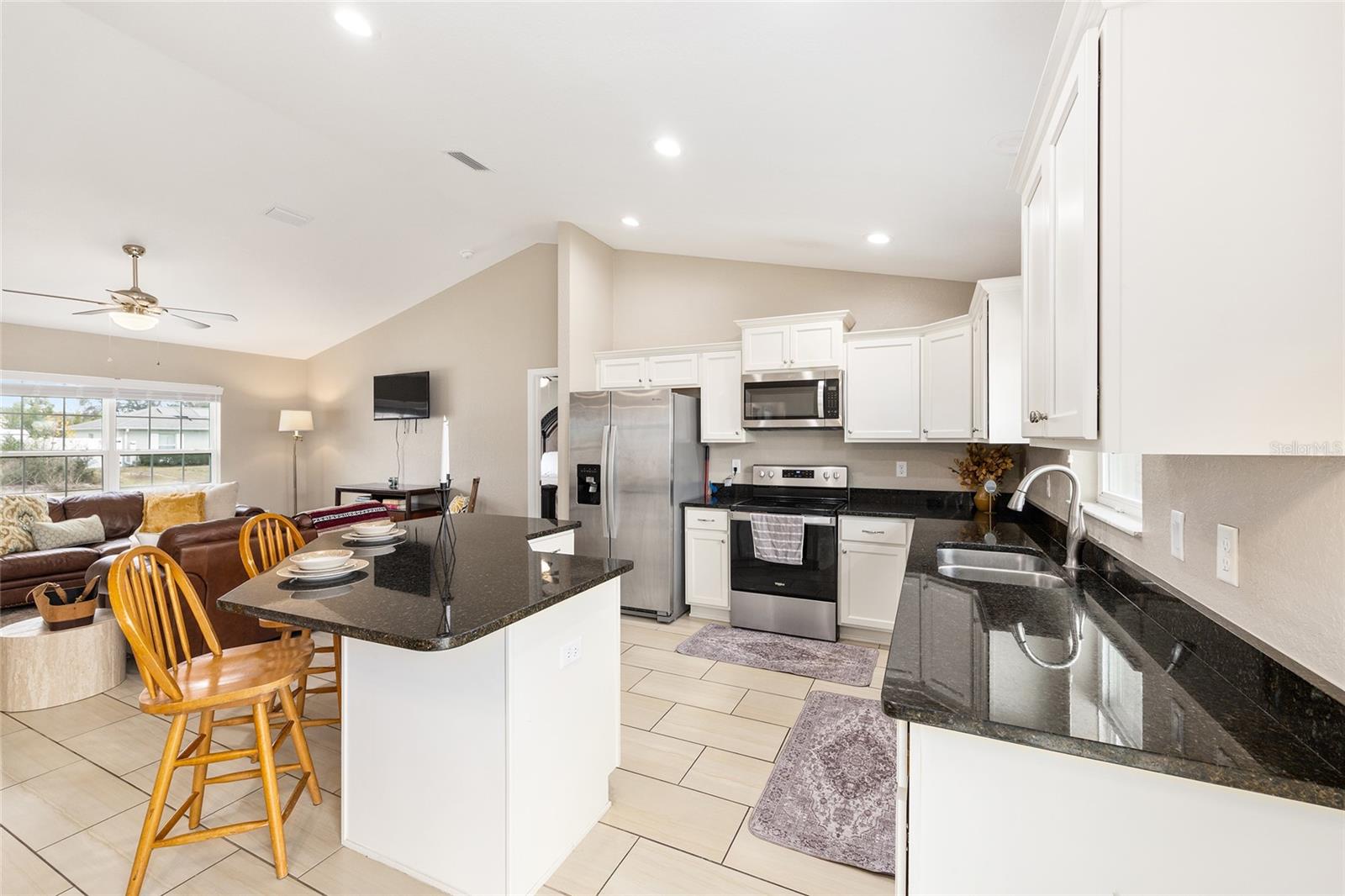 MARION OAKS UN 1 - Residential