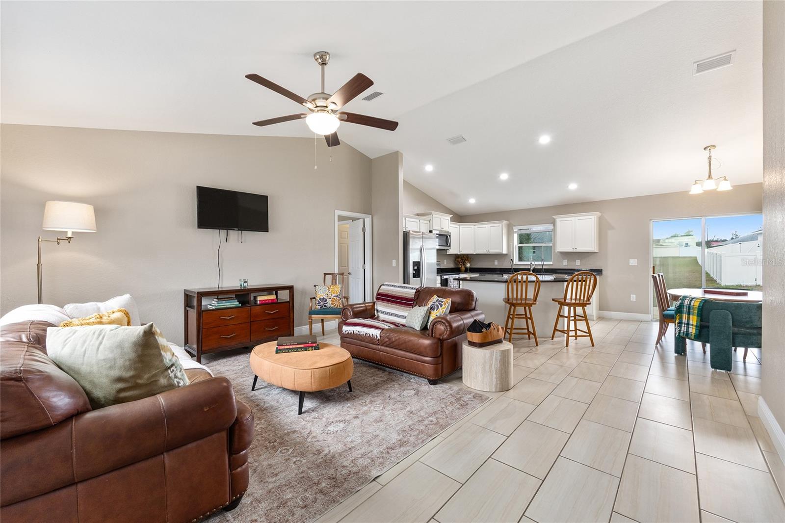 MARION OAKS UN 1 - Residential