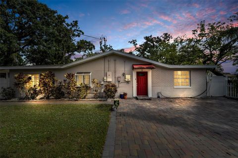 Photo of 5 N Hayes Road, Oldsmar, FL 34677 (MLS # TB8452954)