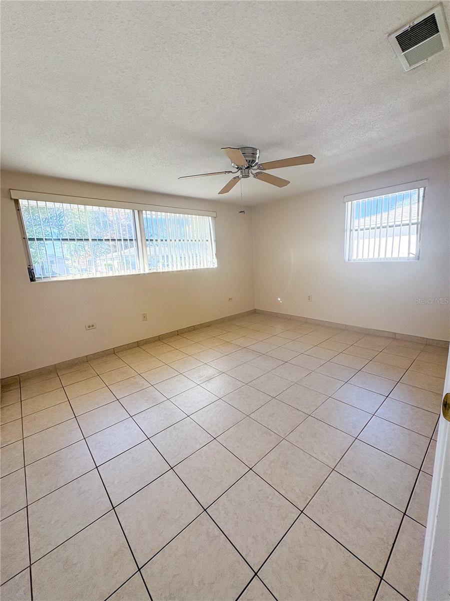 JASMINE LAKES - Residential