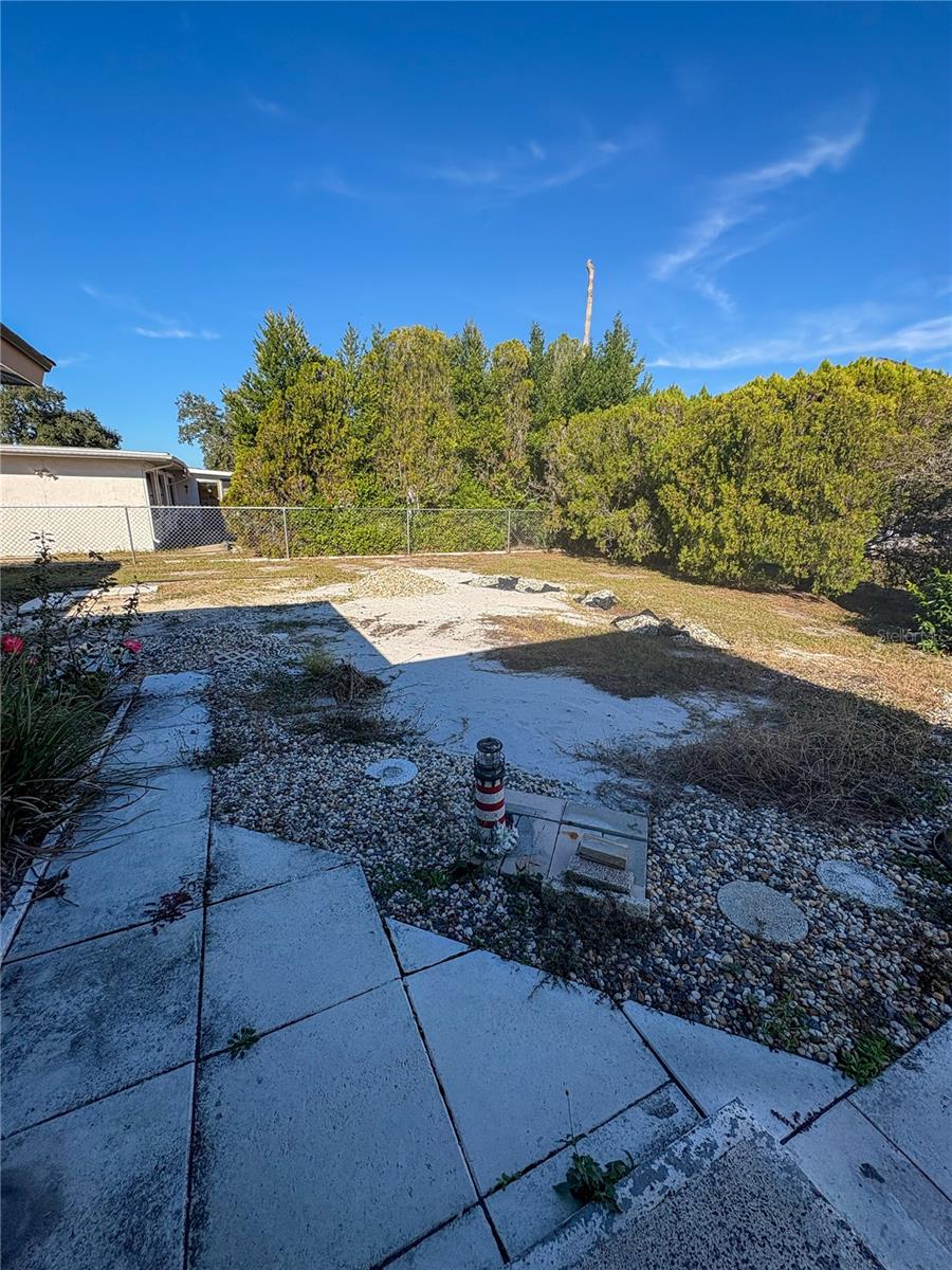 JASMINE LAKES - Residential