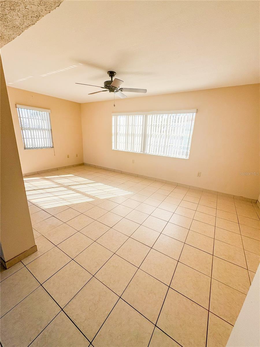 JASMINE LAKES - Residential