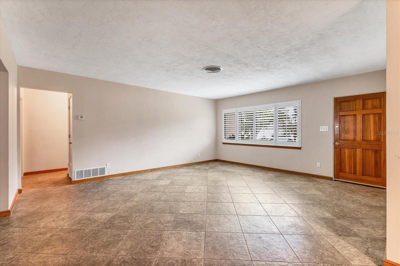 3072 MEYER DRIVE
