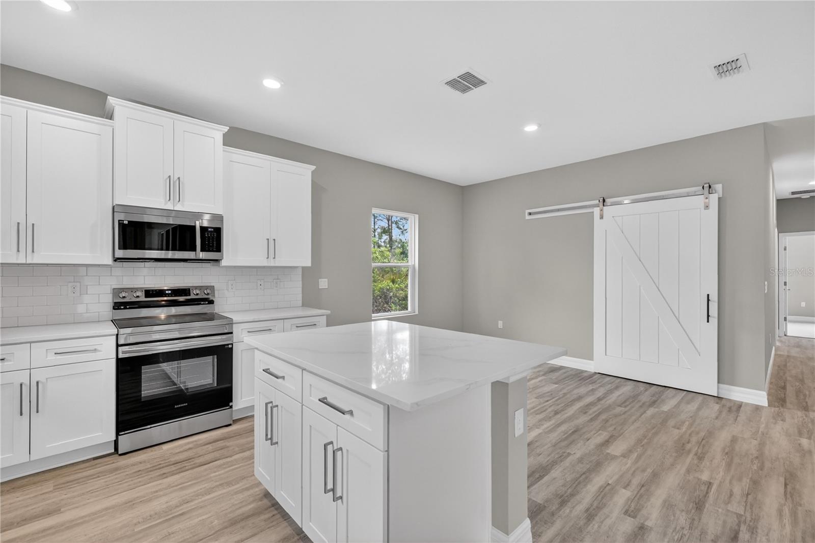 ROYAL TRAILS UNIT #1 - Residential