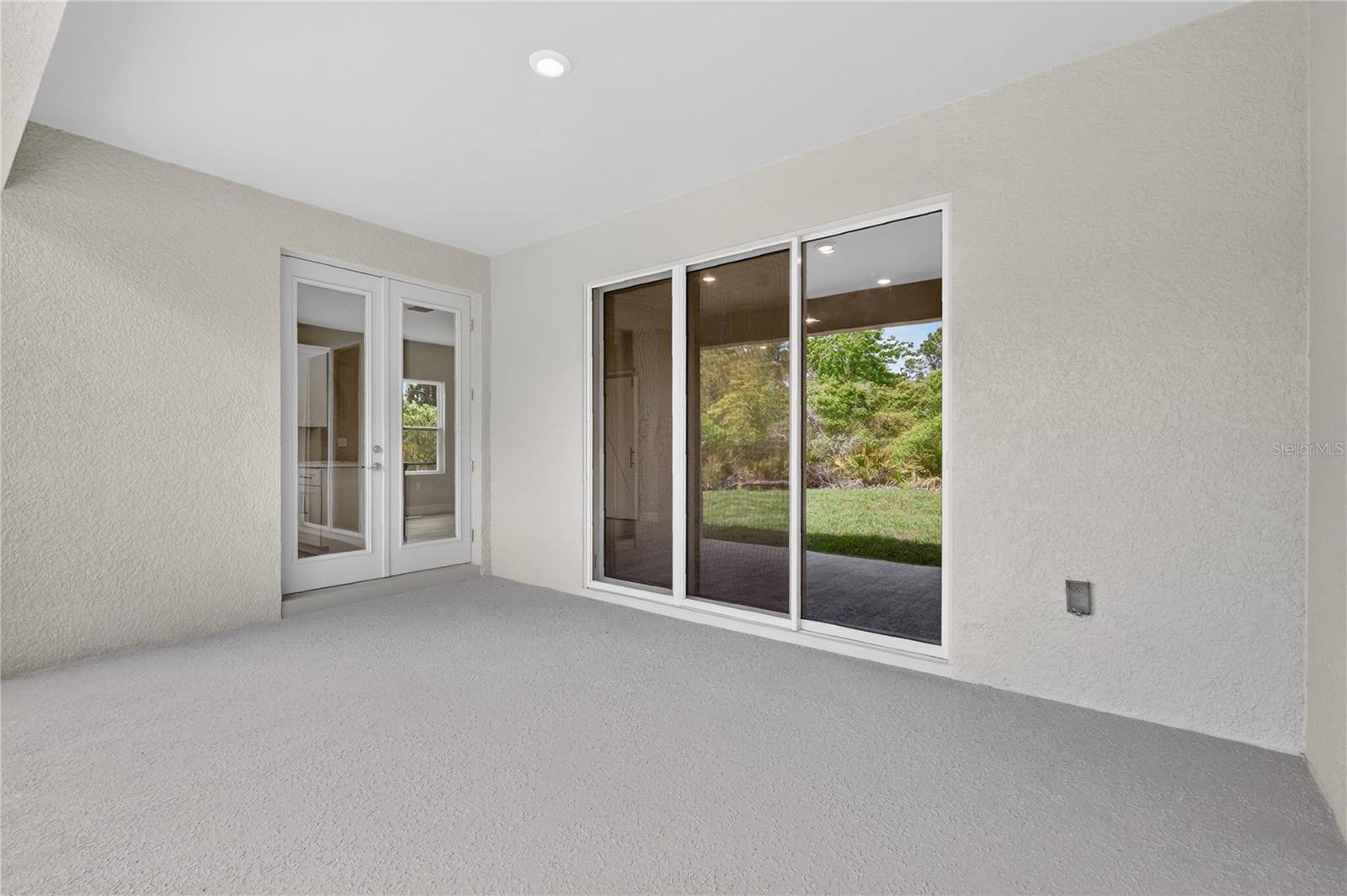 ROYAL TRAILS UNIT #1 - Residential