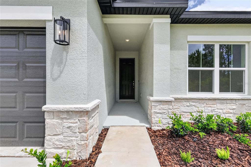 Photo of 30165 W Bluebell Avenue, Eustis, FL 32736 (MLS # G5110753)