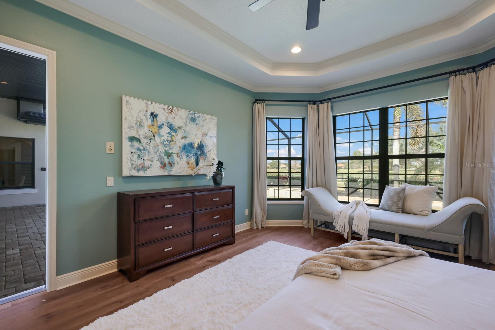 COUNTRY CLUB EAST - Residential