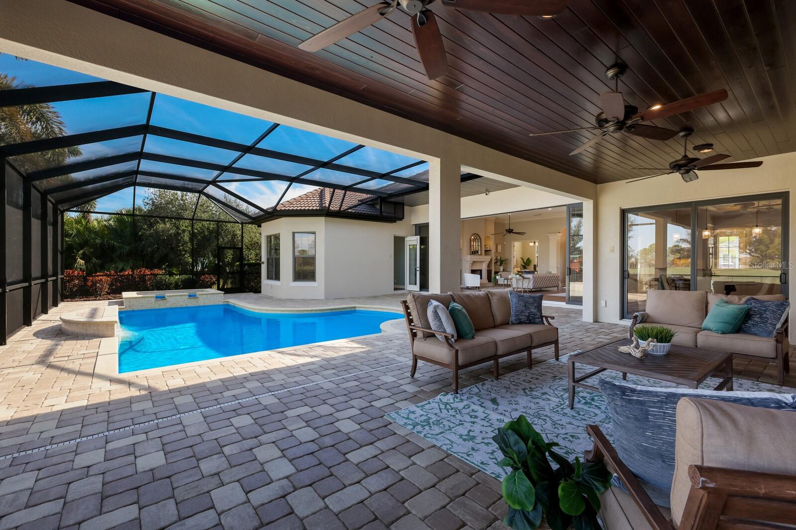 COUNTRY CLUB EAST - Residential