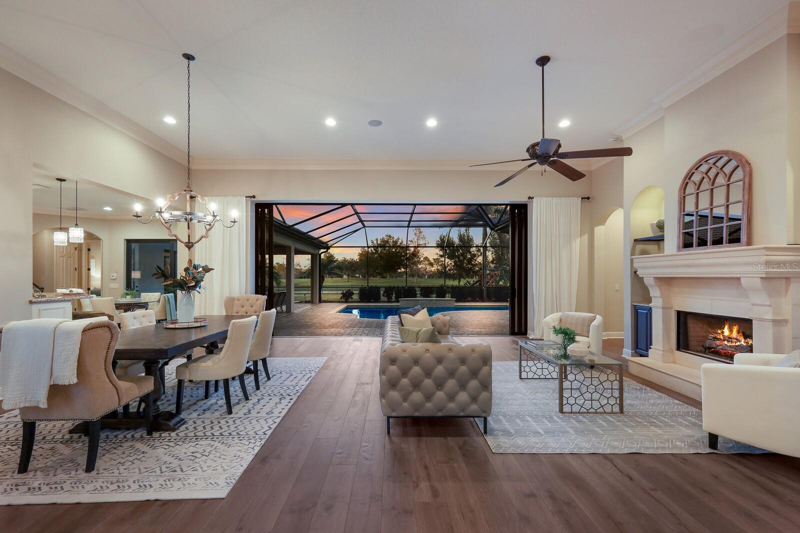 COUNTRY CLUB EAST - Residential