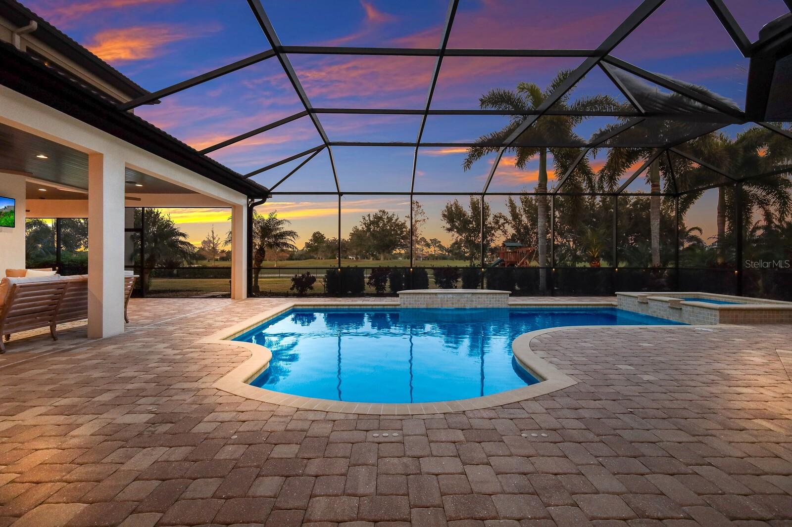 COUNTRY CLUB EAST - Residential