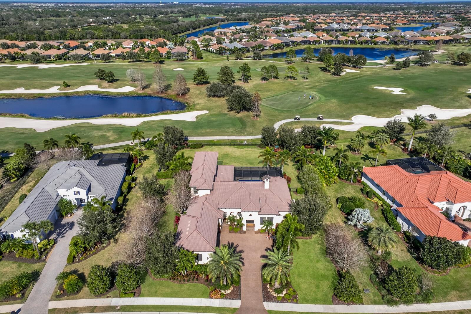 COUNTRY CLUB EAST - Residential