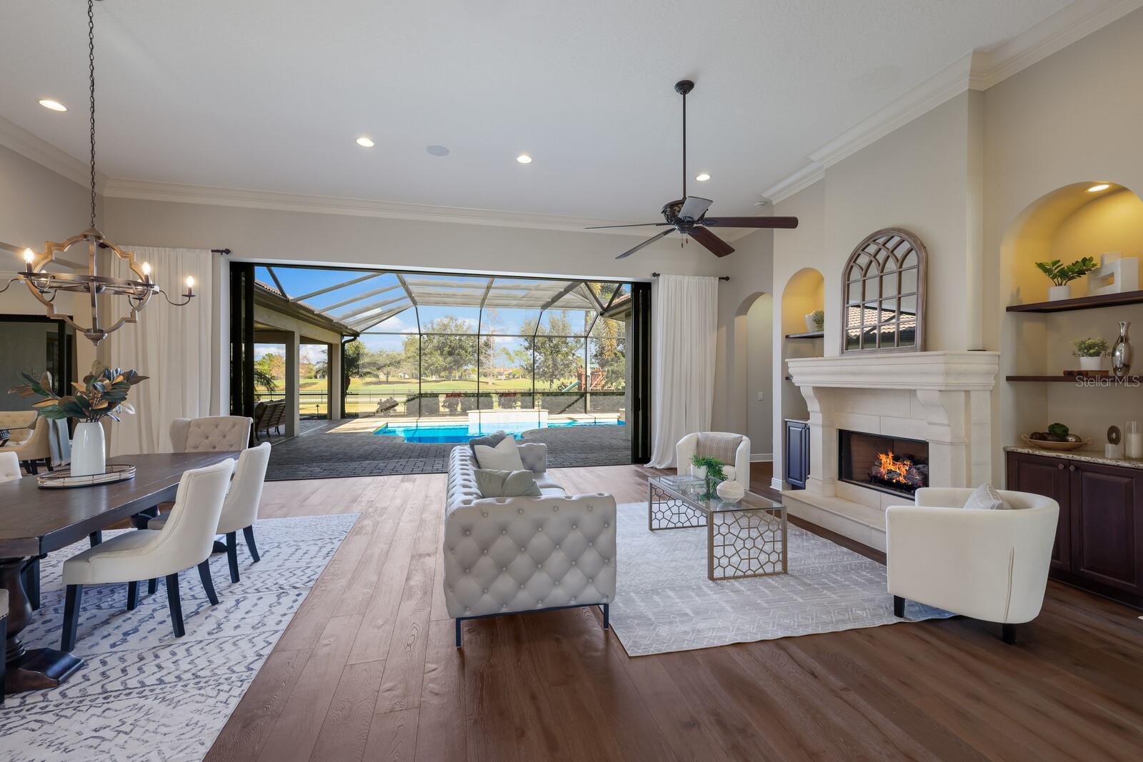 COUNTRY CLUB EAST - Residential