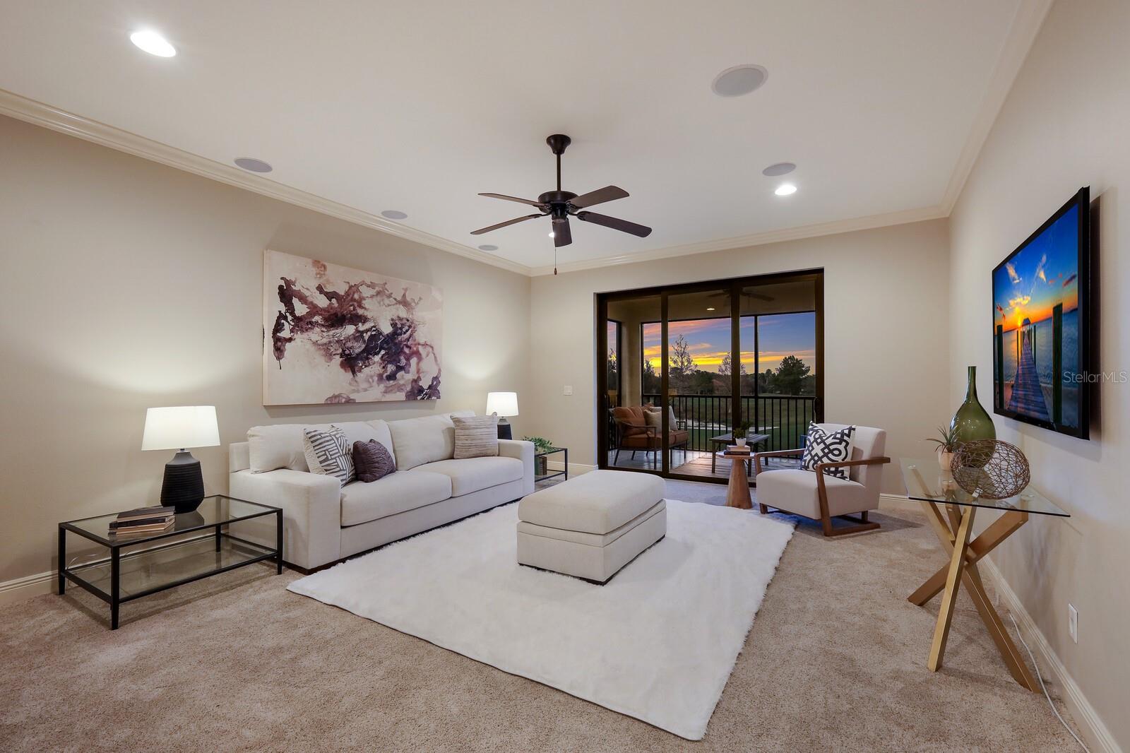 COUNTRY CLUB EAST - Residential