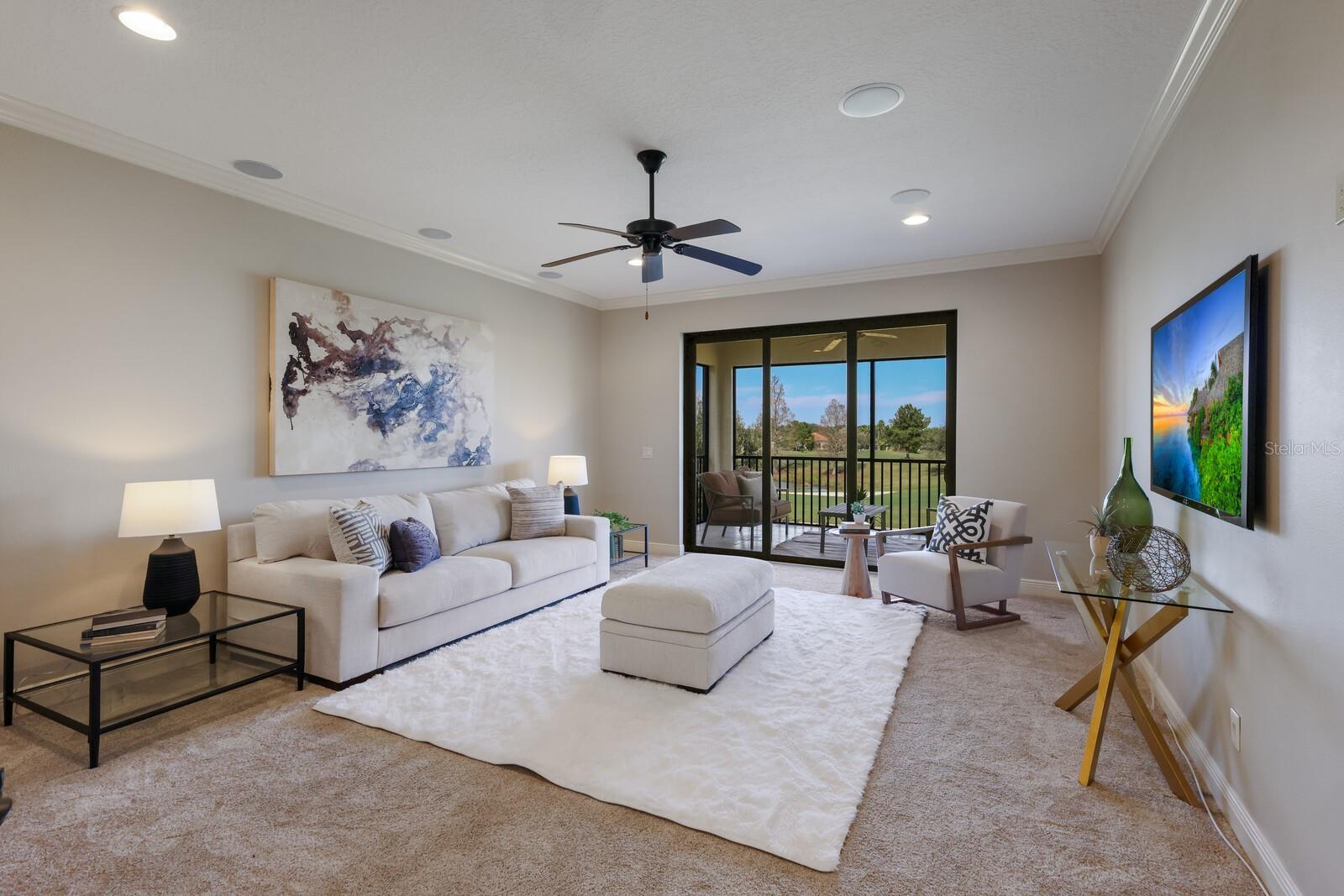 COUNTRY CLUB EAST - Residential