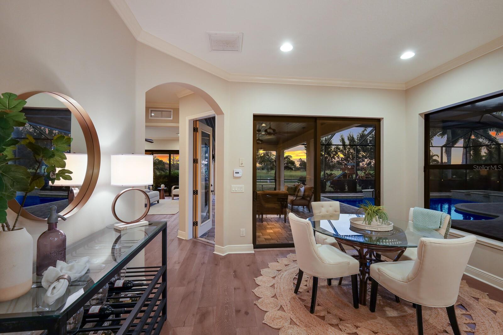 COUNTRY CLUB EAST - Residential