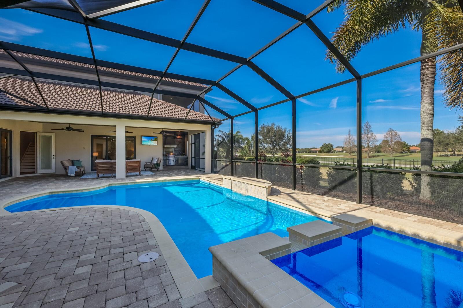 COUNTRY CLUB EAST - Residential