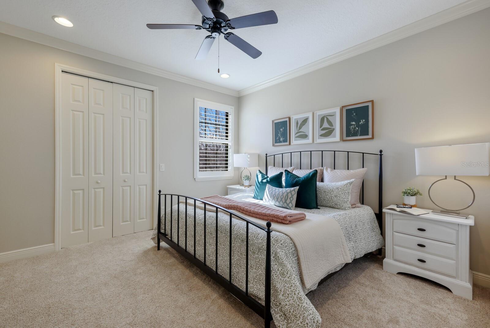 COUNTRY CLUB EAST - Residential