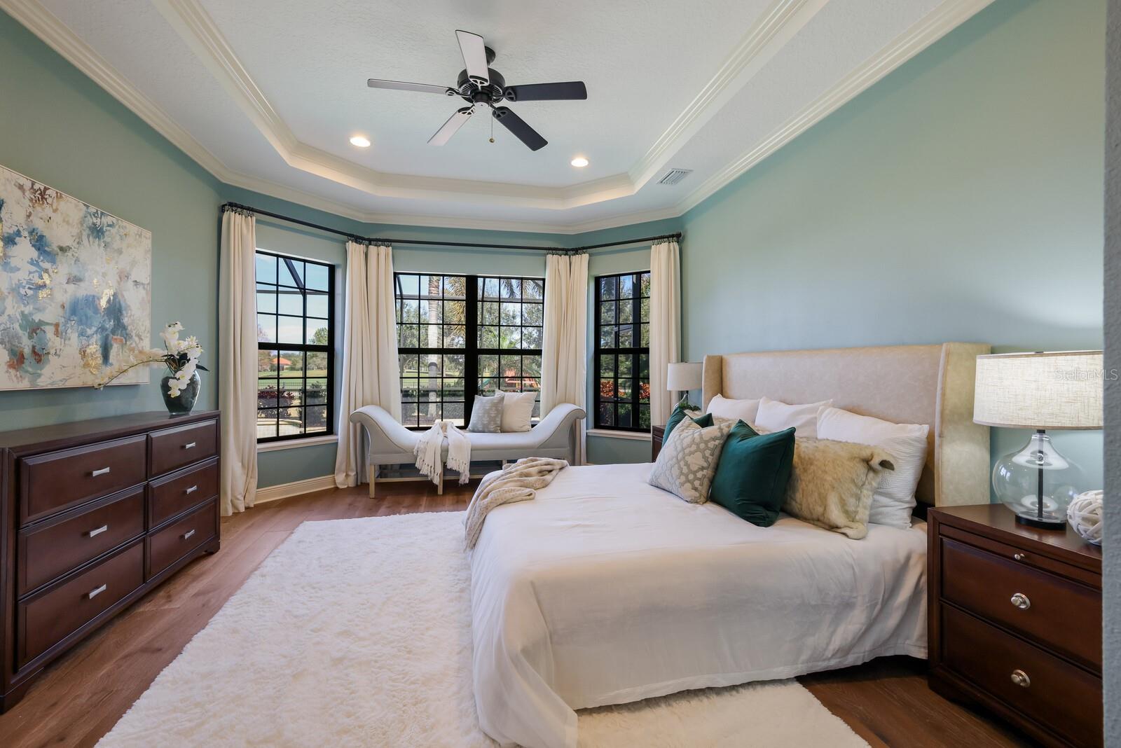 COUNTRY CLUB EAST - Residential