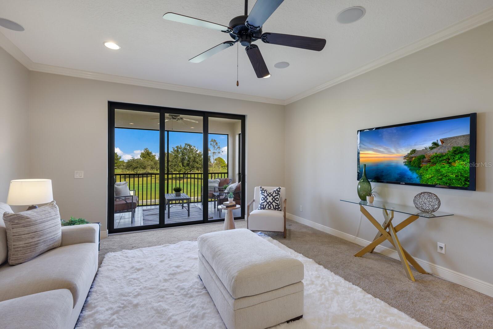 COUNTRY CLUB EAST - Residential