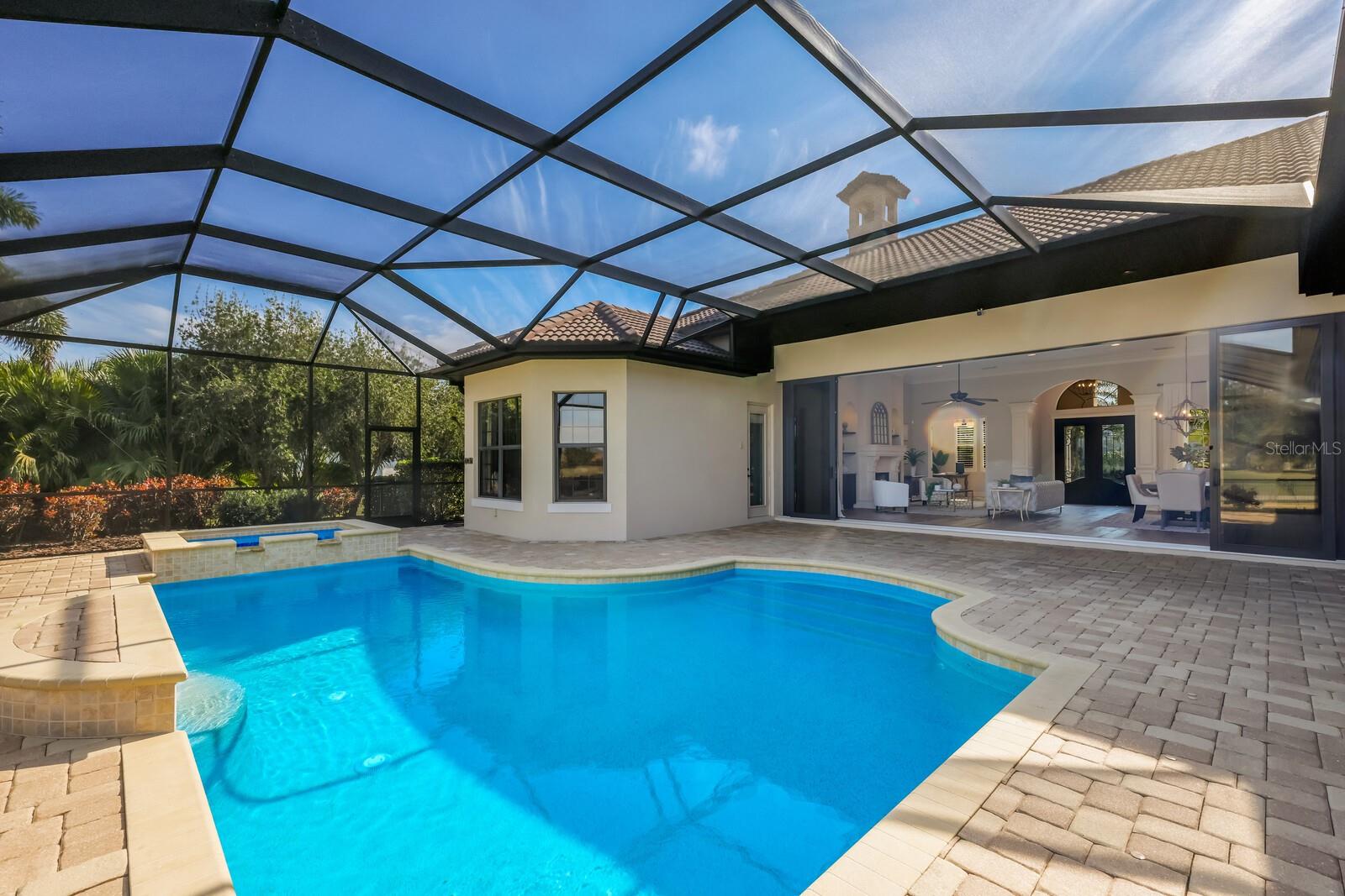 COUNTRY CLUB EAST - Residential