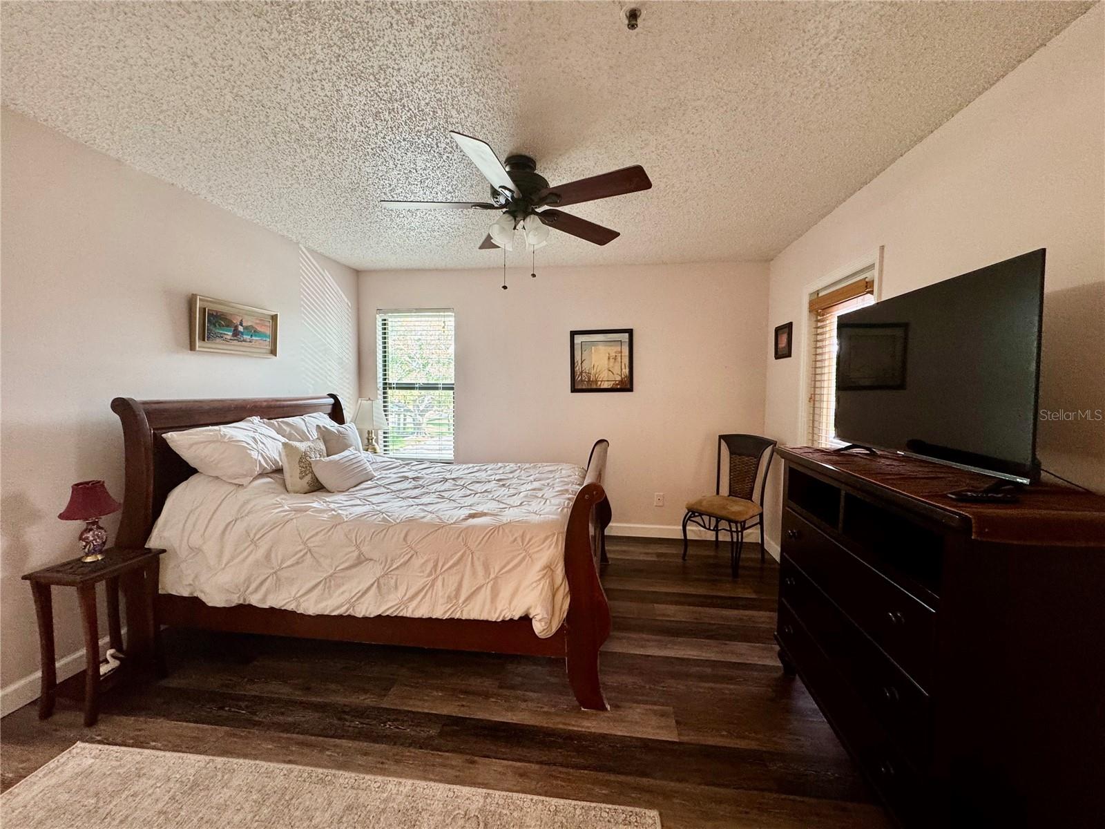 4032 CROCKERS LAKE BOULEVARD 27