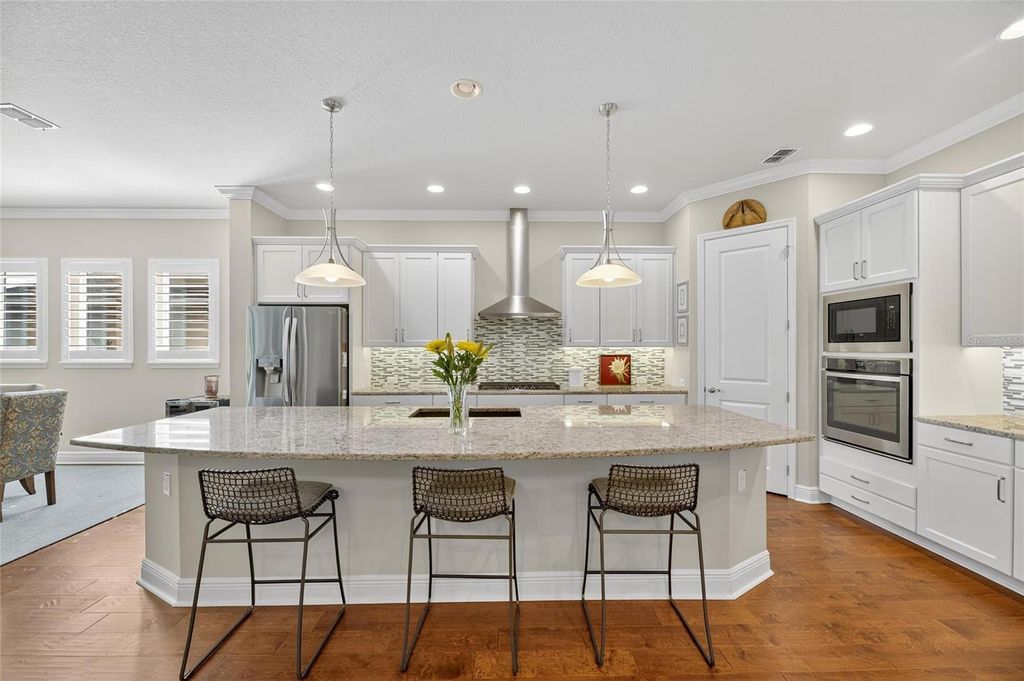 Photo of 6002 Sparrowhead Way, Lithia, FL 33547 (MLS # TB8444862)