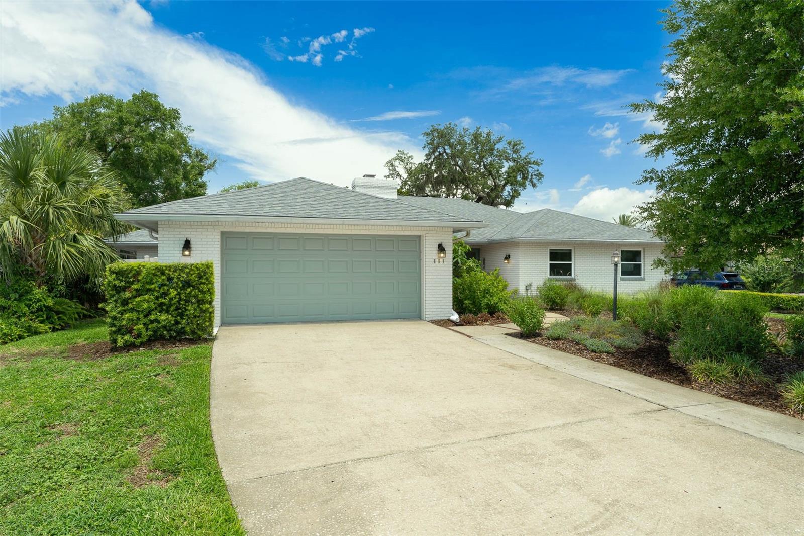 111 WOODSTREAM CT COURT