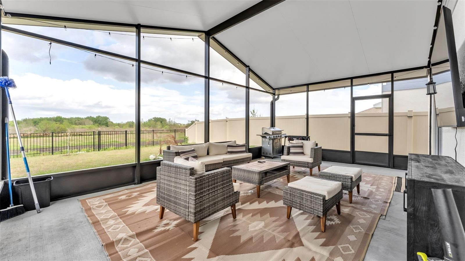 PEACE CRK RESERVE - Residential