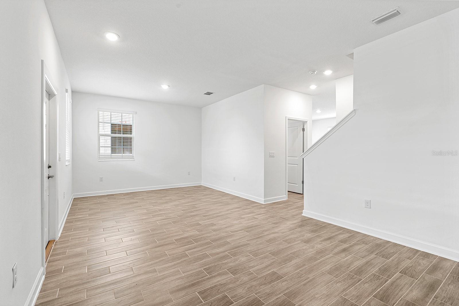 3053 ELLA WAY