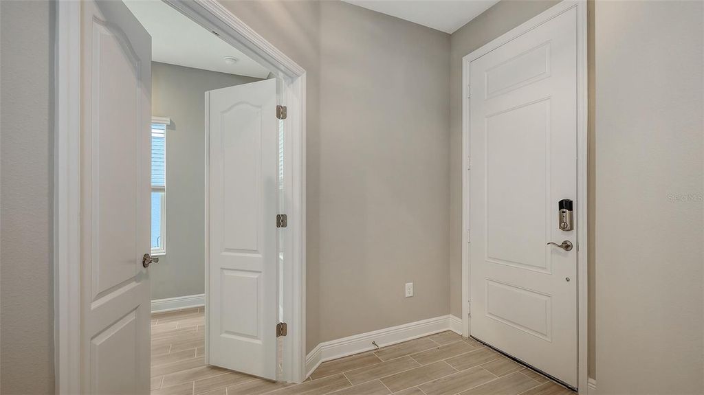 Photo of 10112 Cross River Trail, Parrish, FL 34219 (MLS # A4618874)