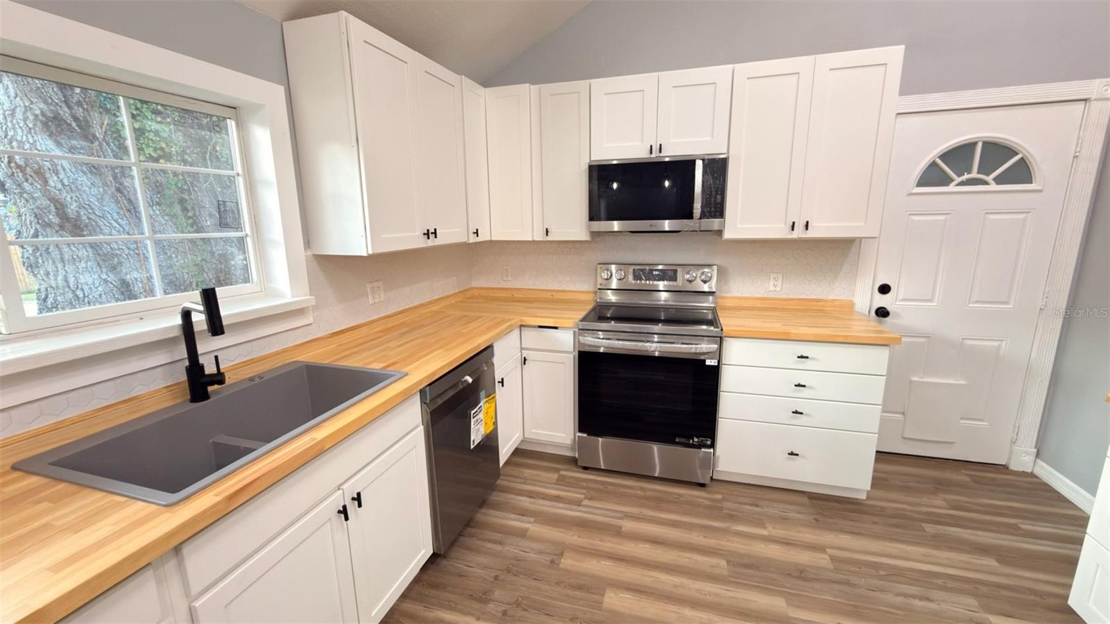 JUNALUSKA - Residential